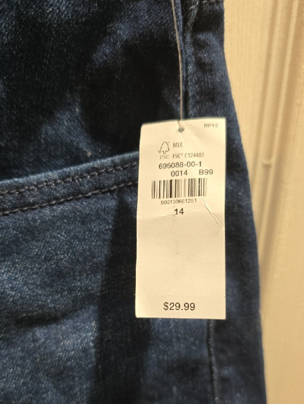 Old Navy Dark Blue Rolled-Hem Denim Shorts - Picture 4 of 5